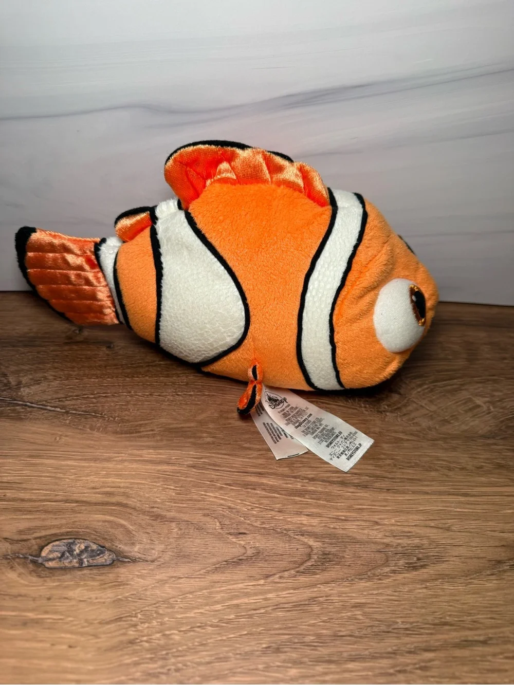 Disney Store Finding Nemo Plush Stuffed Animal Pixar Clownfish Toy